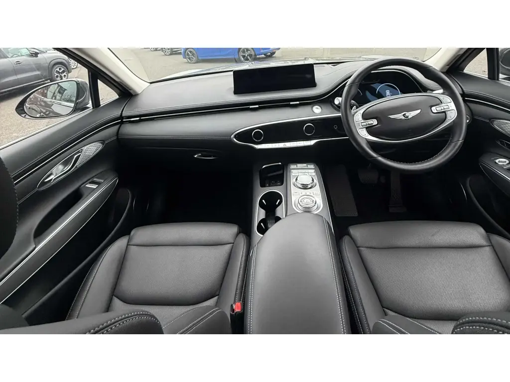 2024 GV70 Premium 2.5T AWD