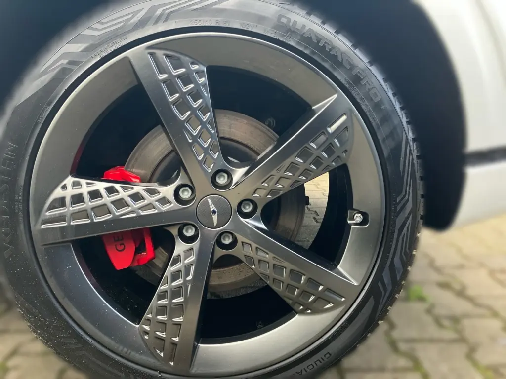 2024 GV70 Sport 2.2D AWD