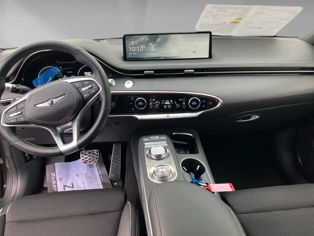 2024 GV70 Sport 2.2D AWD