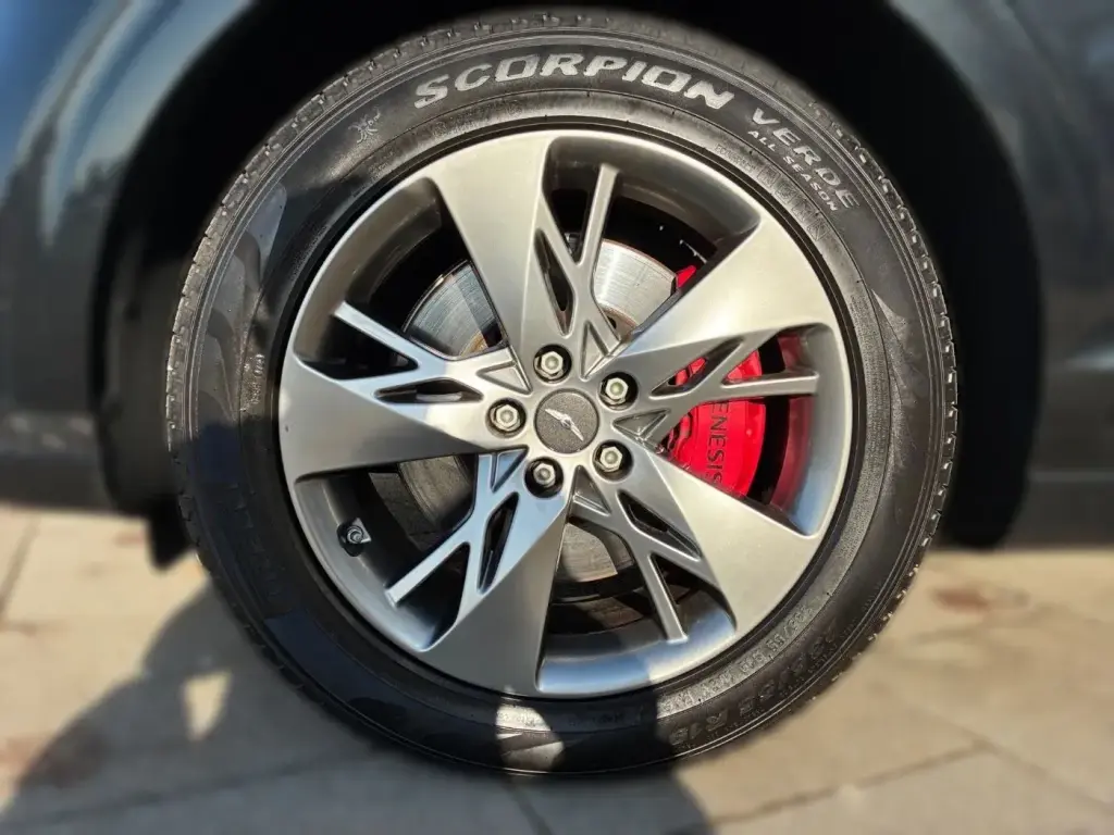 2024 GV70 Sport 2.2D AWD