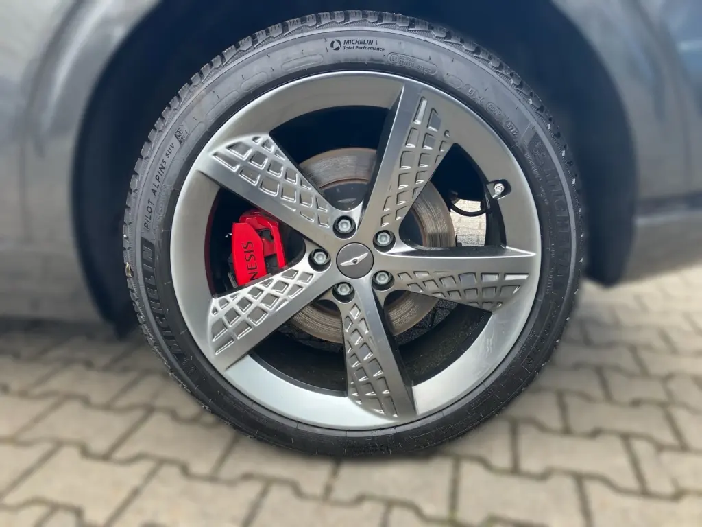 2024 GV70 Sport 2.2D AWD