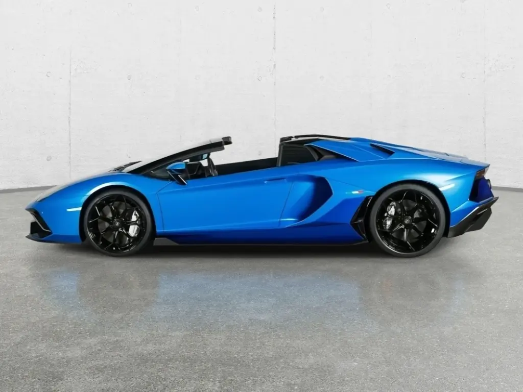 Image for 2022 Aventador LP 780-4 Ultimae at position 2