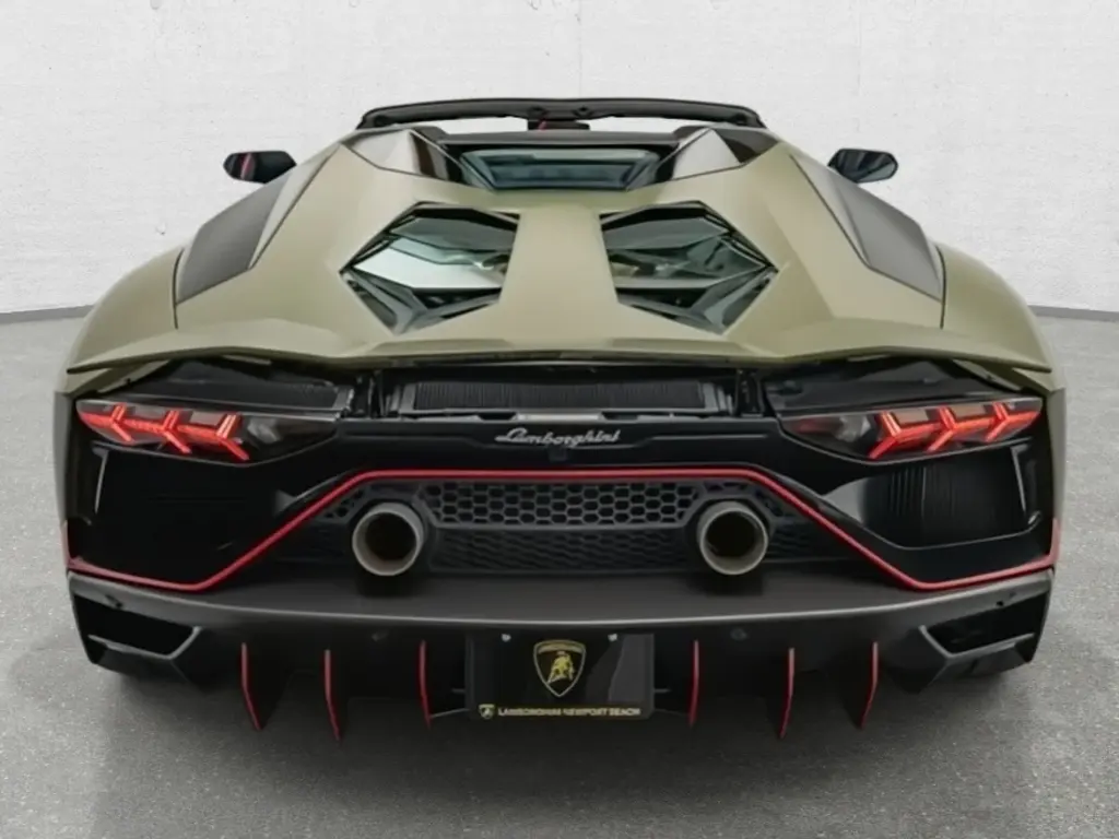 Image for 2022 Aventador LP 780-4 Ultimae at position 4