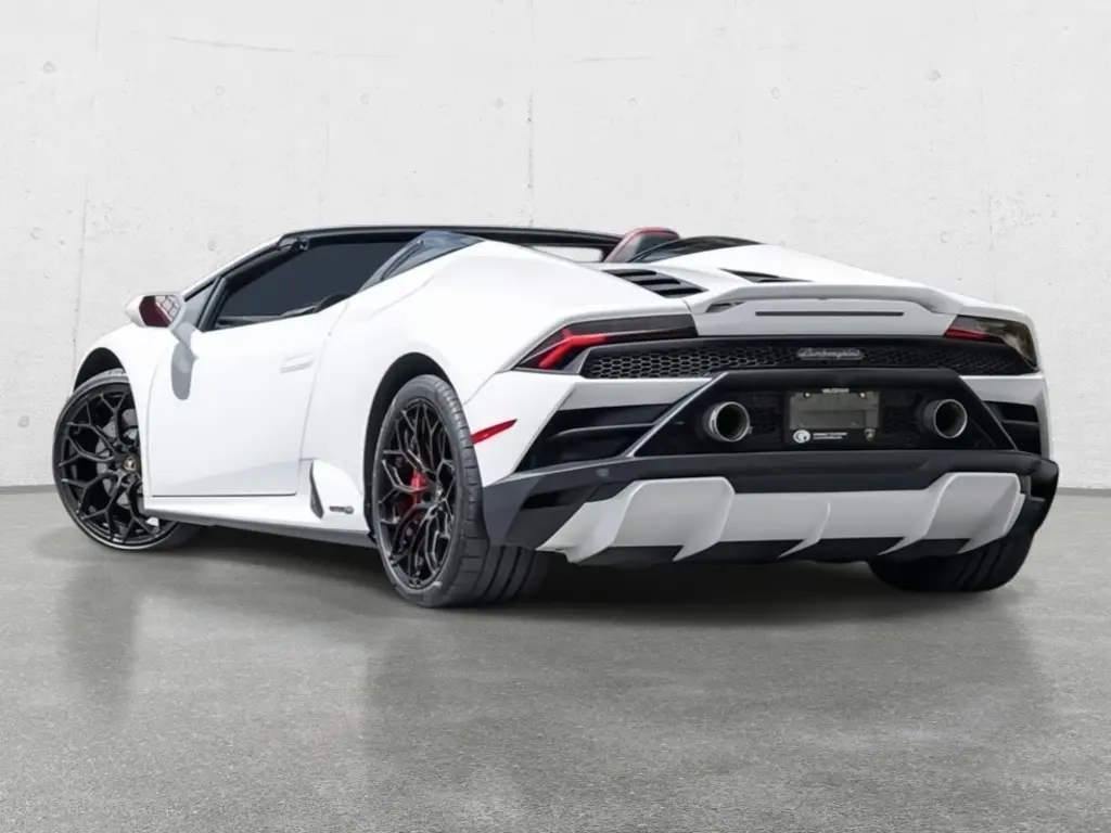 Image for 2022 Huracán EVO LP 610-2 RWD Spyder at position 3