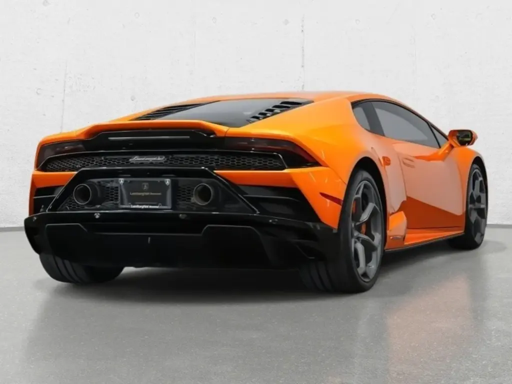Image for 2022 Huracán EVO LP 610-2 RWD at position 3