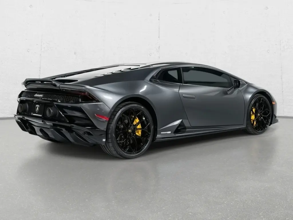 Image for 2023 Huracán EVO LP 610-2 RWD at position 3