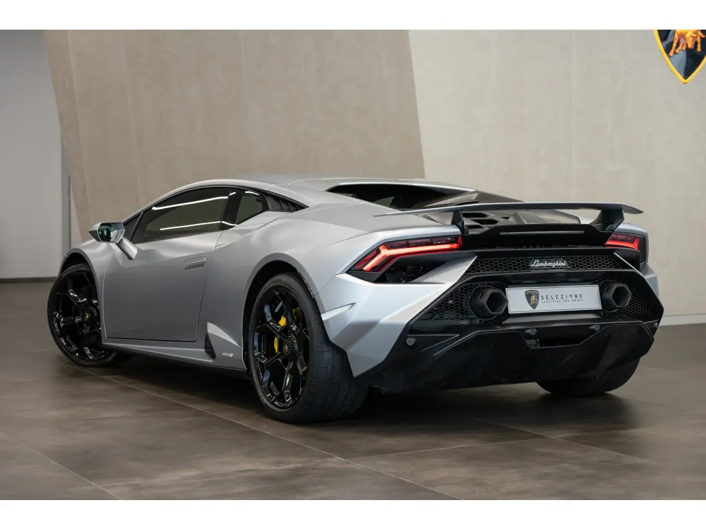 Image for 2023 Huracán EVO LP 640-2 Tecnica at position 3