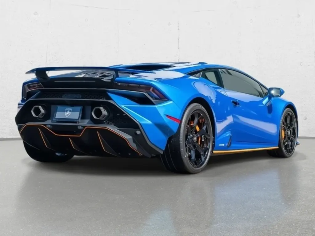 Image for 2023 Huracán EVO LP 640-2 Tecnica at position 3