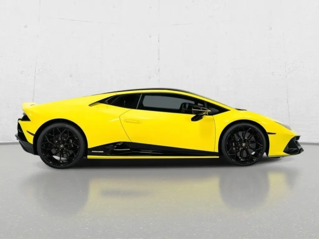 Image for 2022 Huracán EVO LP 640-4 Fluo Capsule at position 2