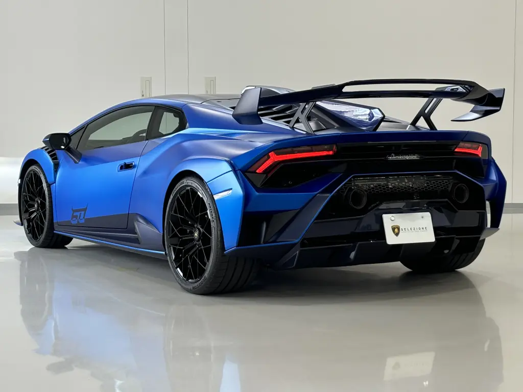 Image for 2023 Huracán EVO LP 640-2 STO at position 5