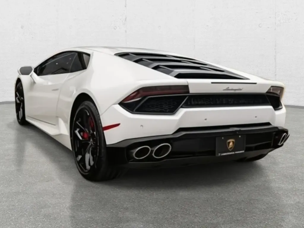 Image for 2018 Huracán LP 580-2 RWD at position 3