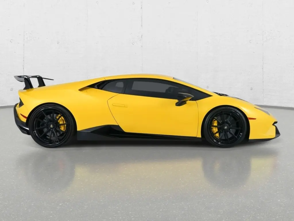 Image for 2018 Huracán LP 640-4 Performante at position 2