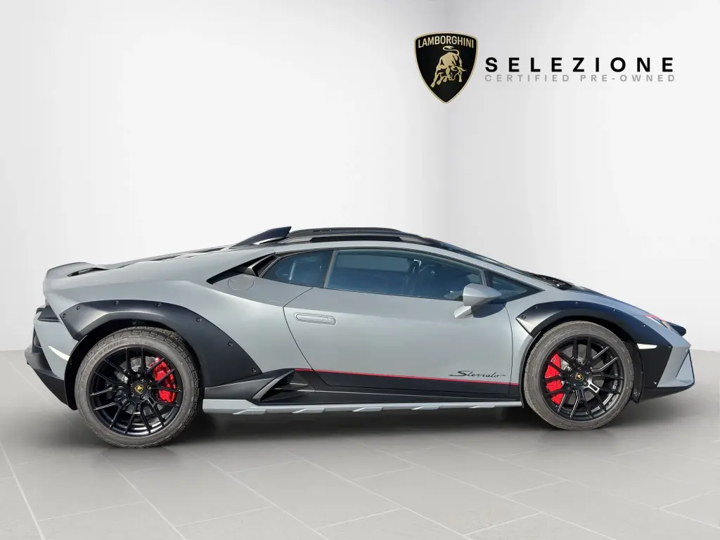 Image for 2023 Huracán Sterrato at position 11