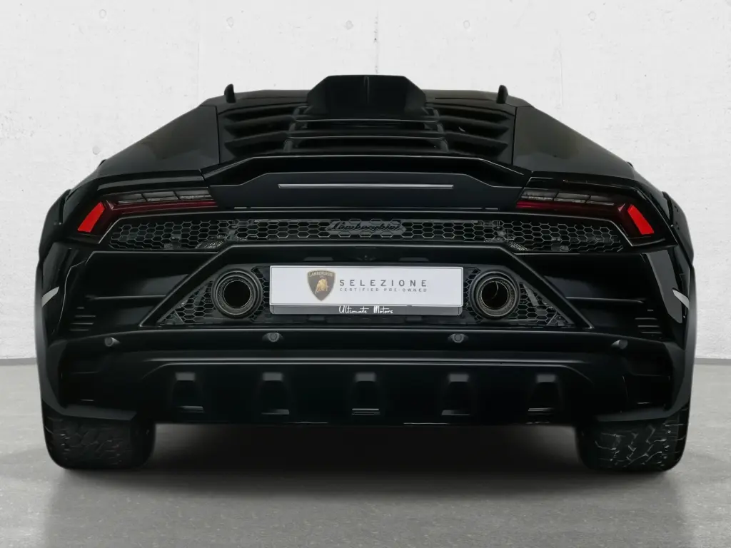 Image for 2024 Huracán Sterrato at position 4