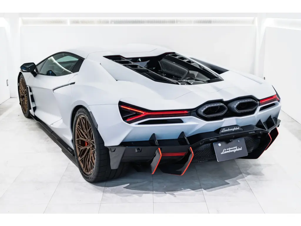 Image for 2024 Revuelto at position 3