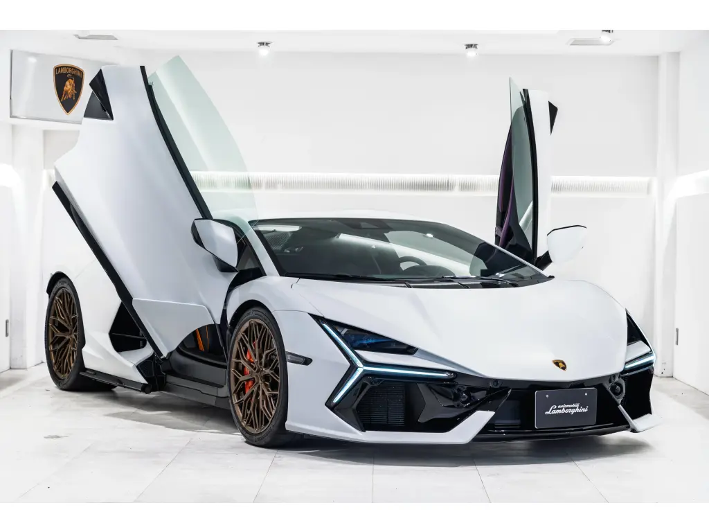 Image for 2024 Revuelto at position 1