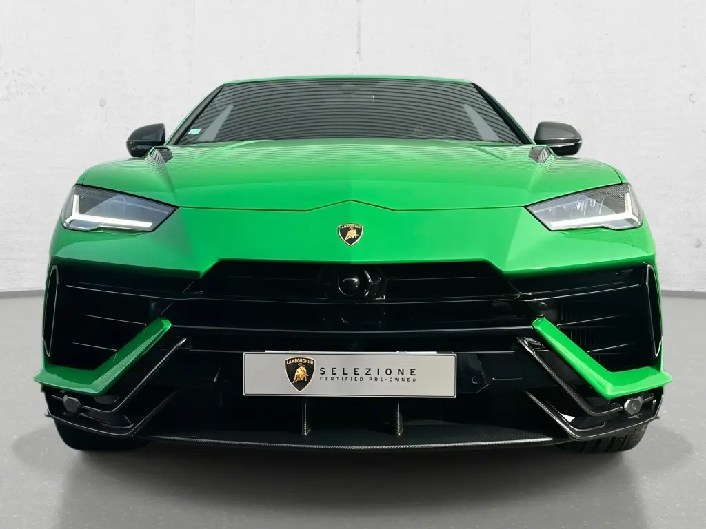 Image for 2023 Urus Performante at position 5