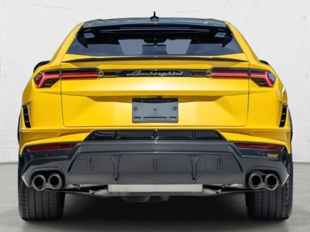 Image for 2024 Urus Performante at position 4