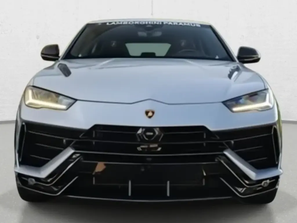 Image for 2024 Urus Performante at position 5