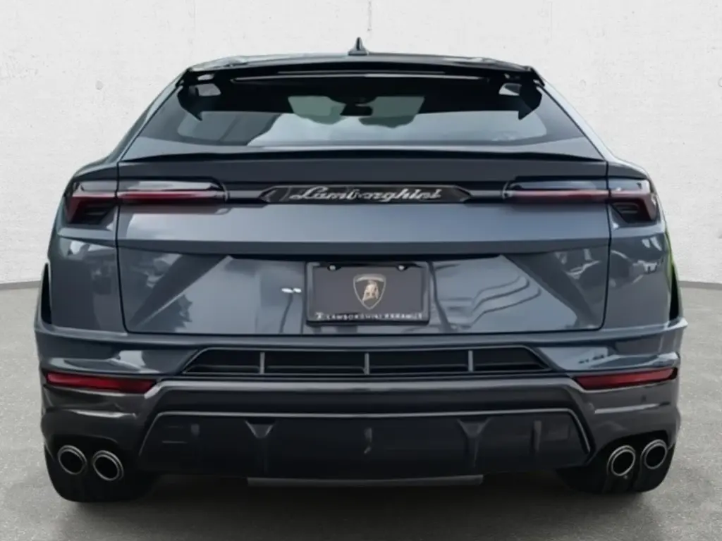Image for 2024 Urus Performante at position 4