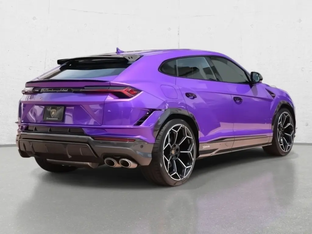 Image for 2024 Urus Performante at position 3