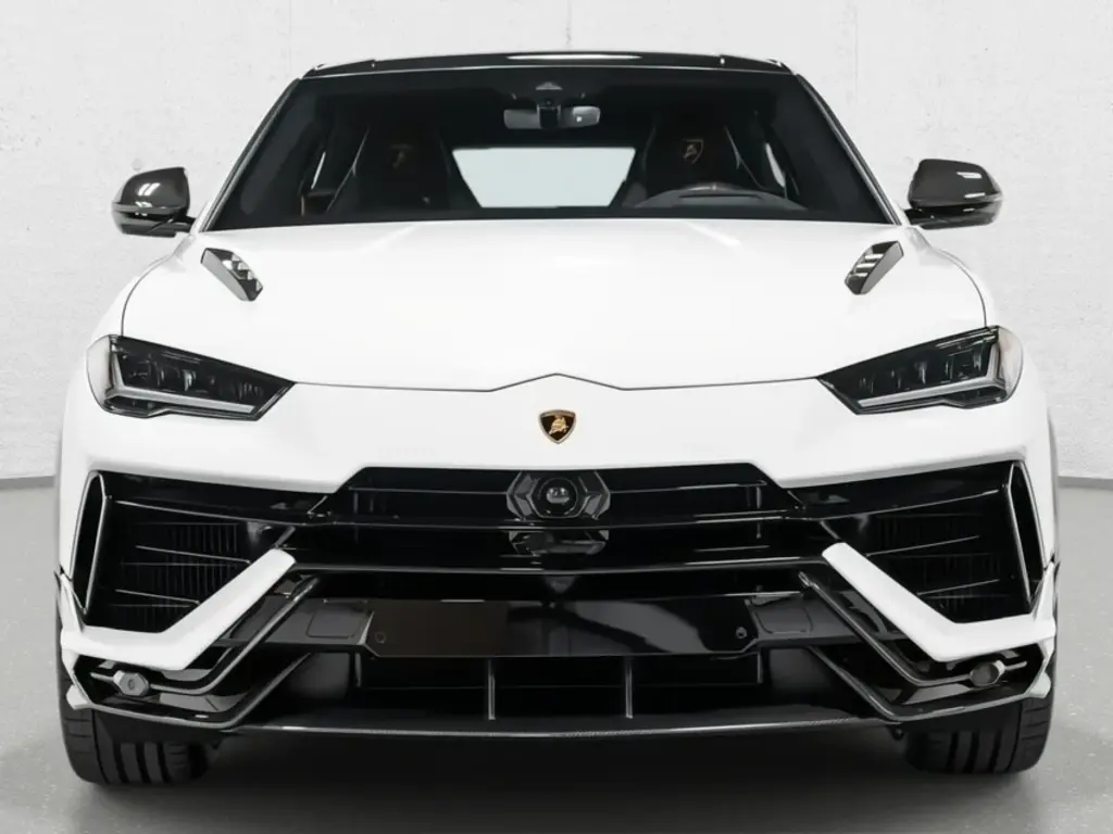 Image for 2024 Urus Performante at position 5