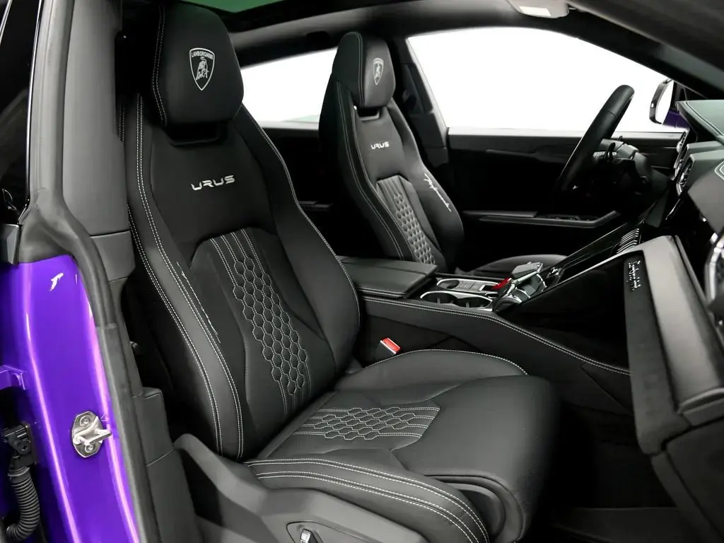 Image for 2024 Urus Performante at position 6