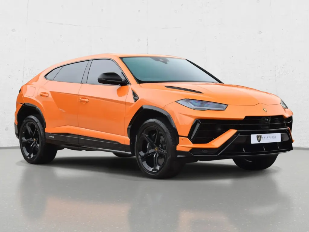 Image for 2023 Urus S at position 1