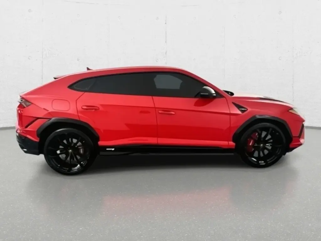 Image for 2023 Urus S at position 2