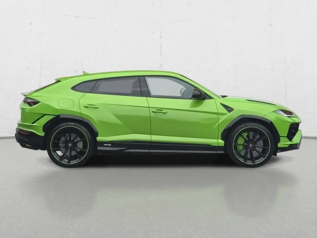 Image for 2024 Urus S at position 2