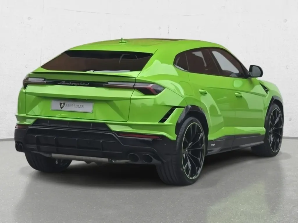 Image for 2024 Urus S at position 3