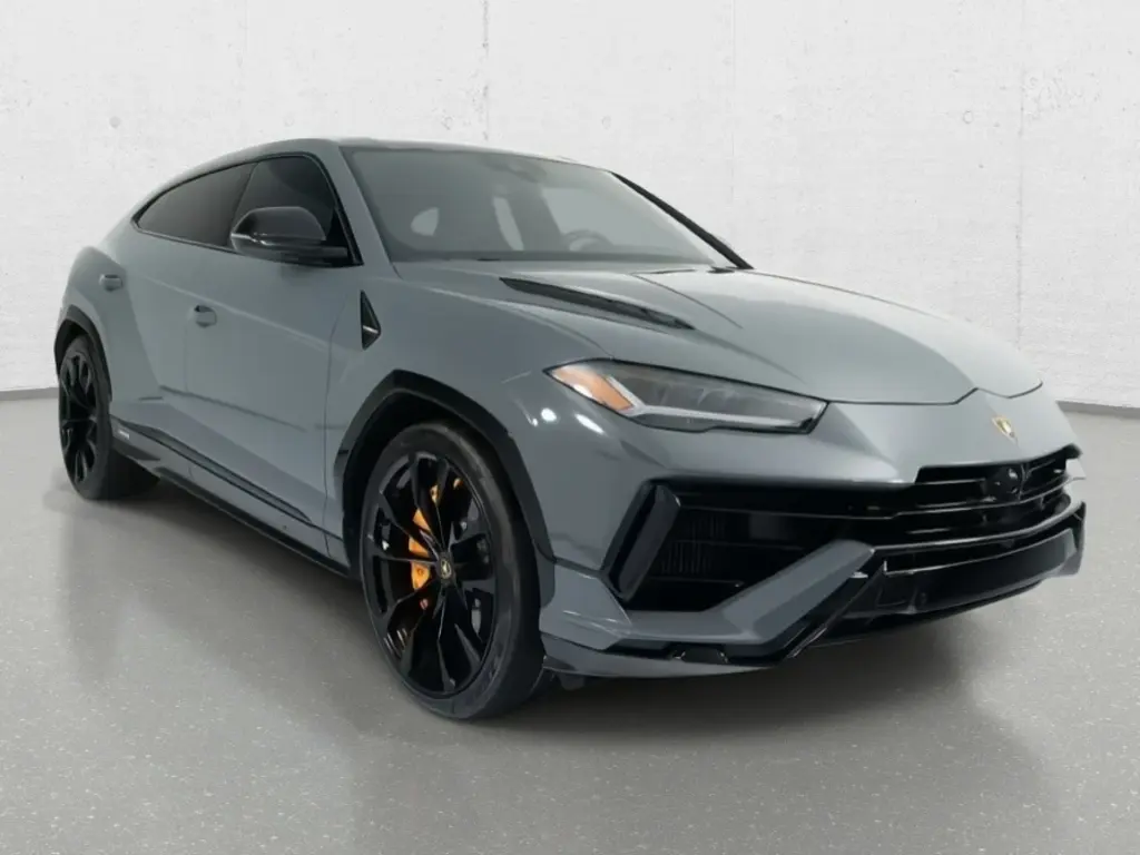 2024 Lamborghini Urus S