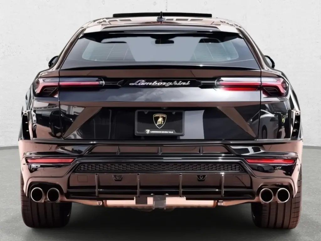 Image for 2024 Urus S at position 4