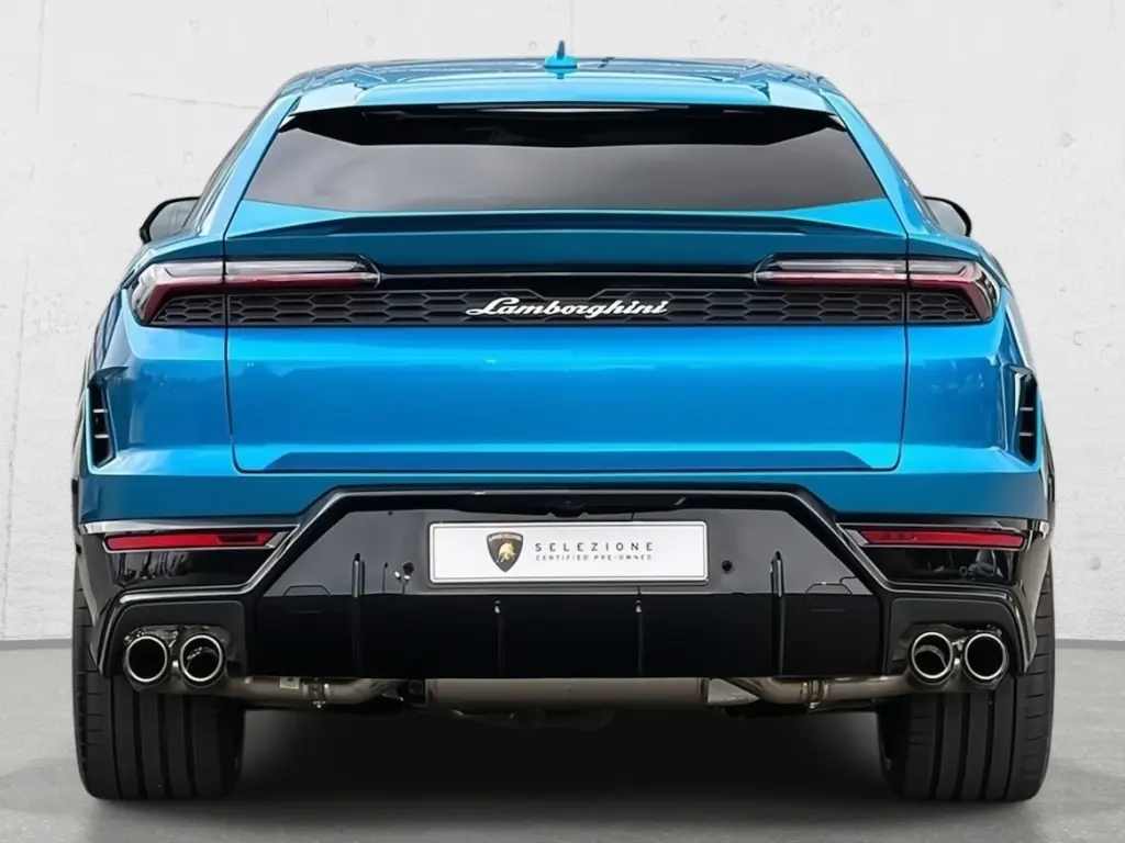 Image for 2025 Urus SE at position 4