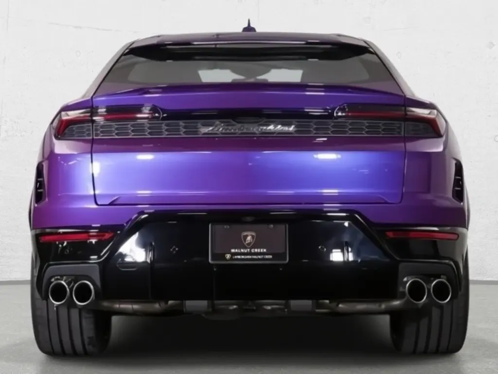 Image for 2025 Urus SE at position 4