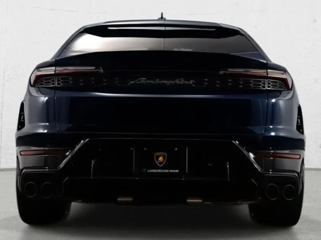 Image for 2025 Urus SE at position 4