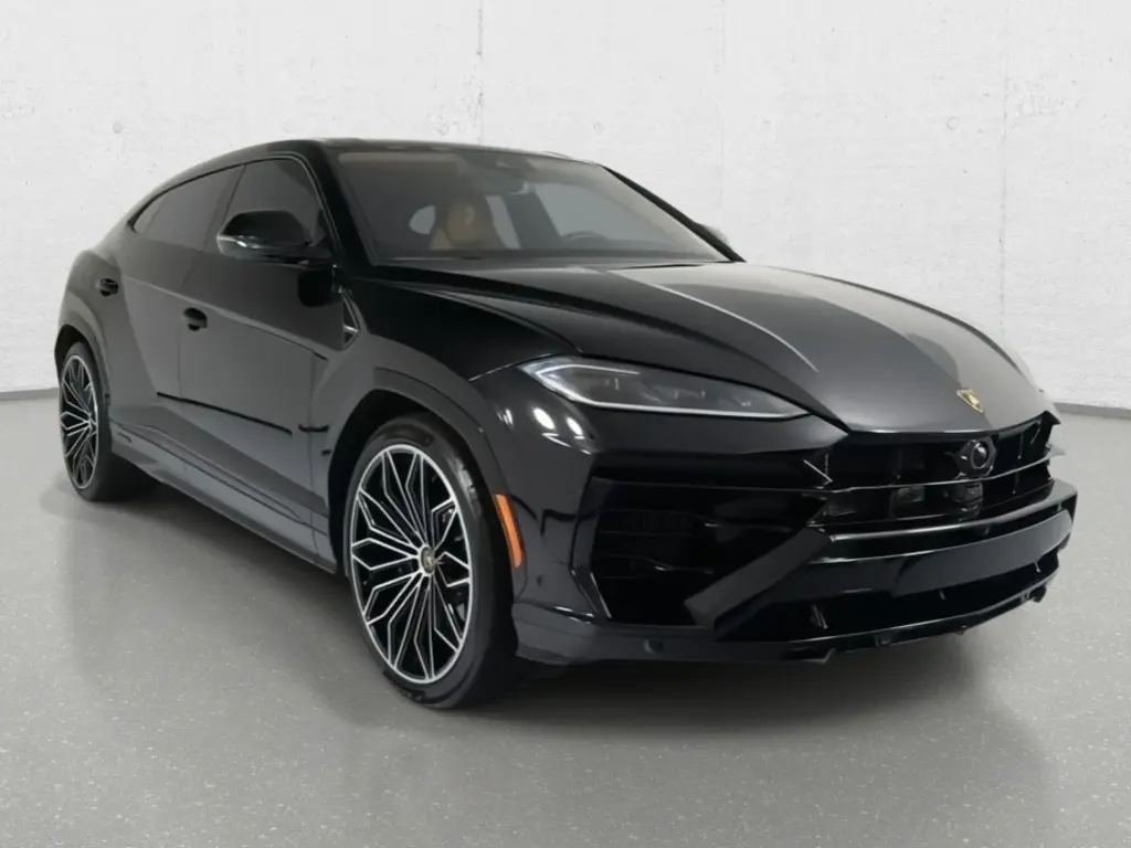 Image for 2025 Urus SE at position 1