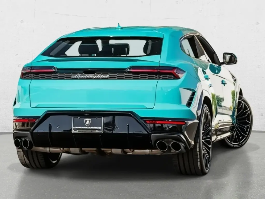 Image for 2025 Urus SE at position 3