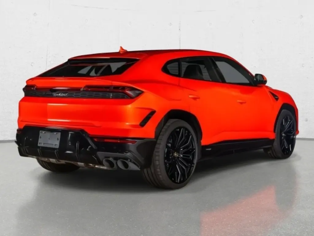 Image for 2025 Urus SE at position 3