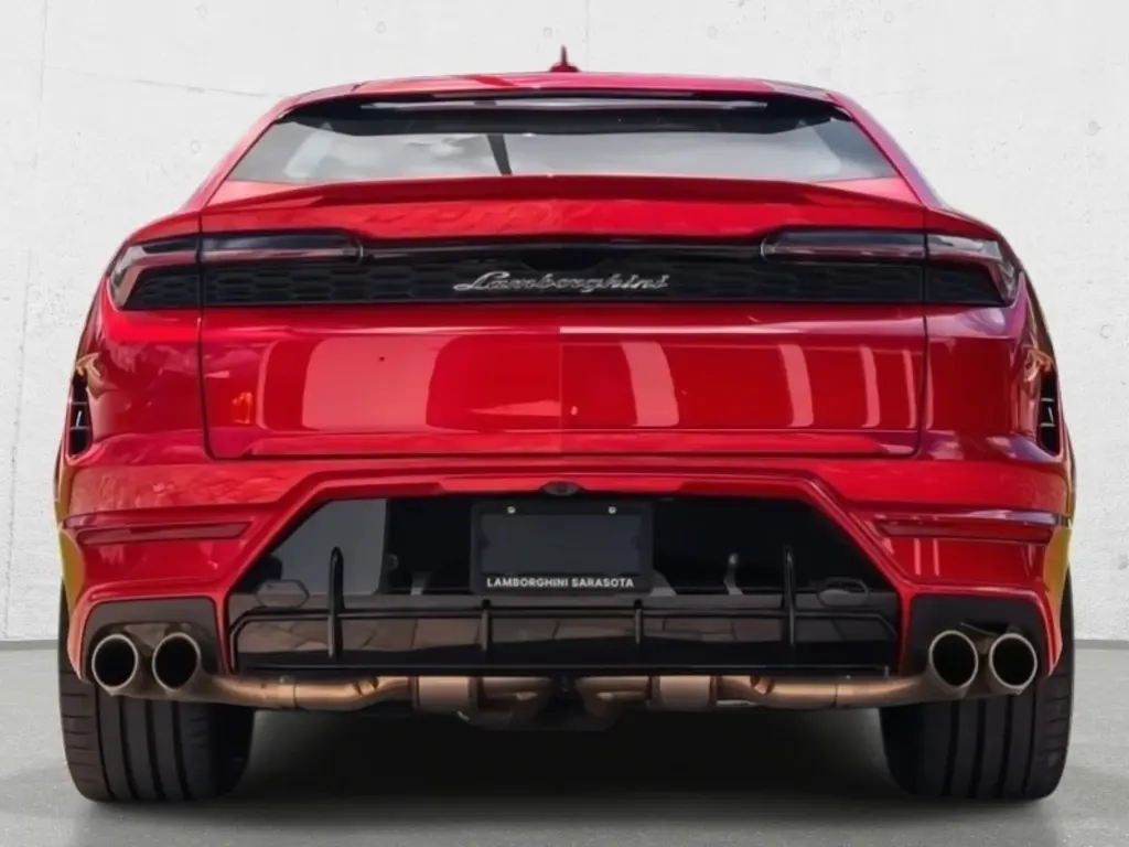 Image for 2025 Urus SE at position 4