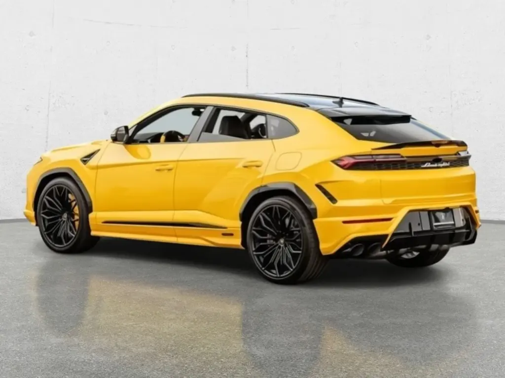 Image for 2026 Urus SE at position 2