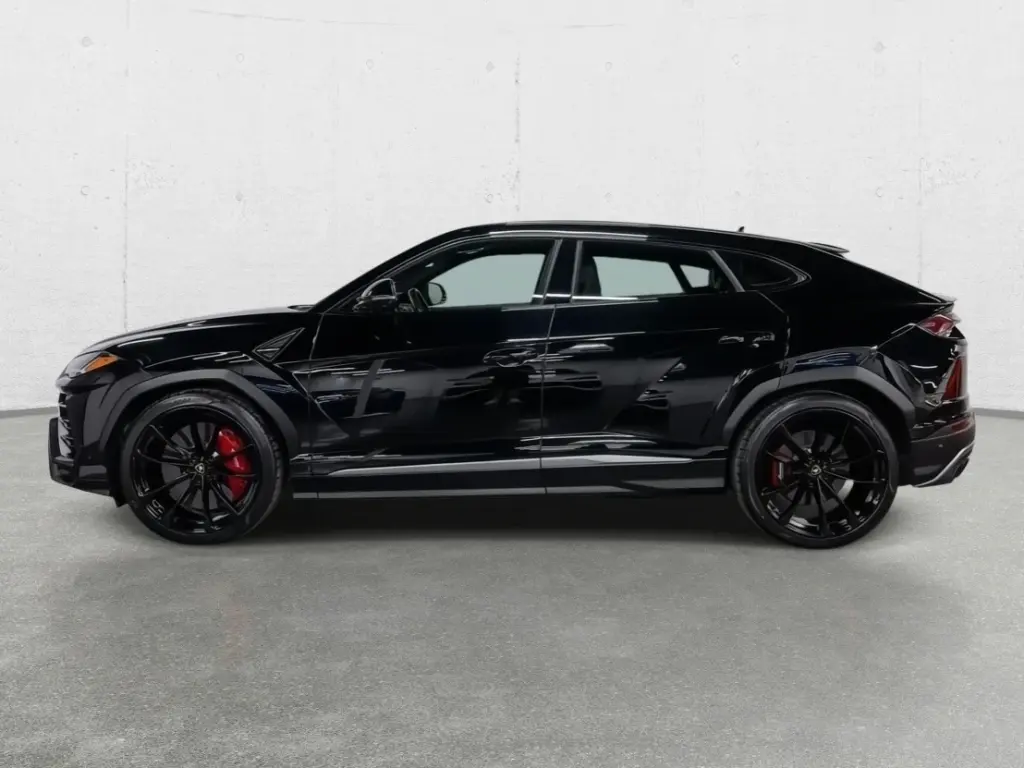 Image for 2019 Urus at position 2