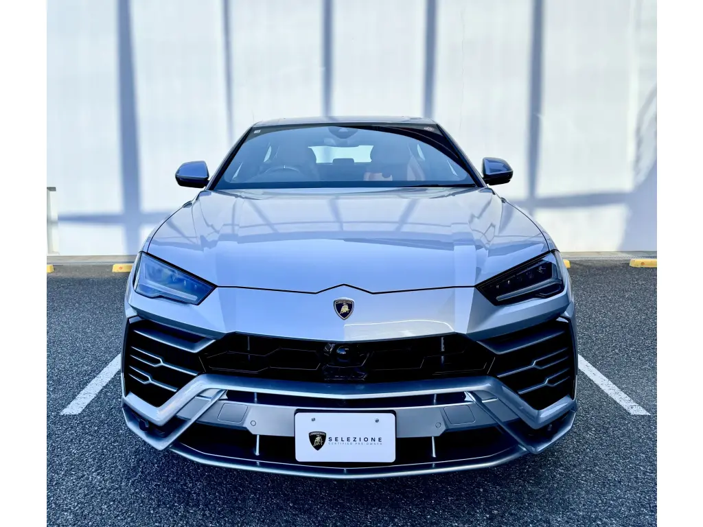 Image for 2020 Urus at position 5