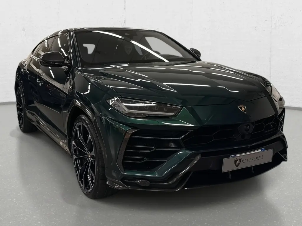 Image for 2020 Urus at position 1