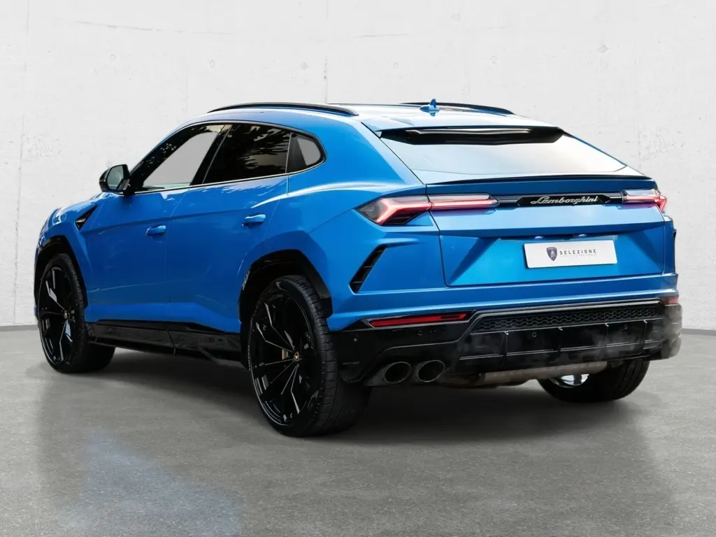 Image for 2021 Urus at position 3