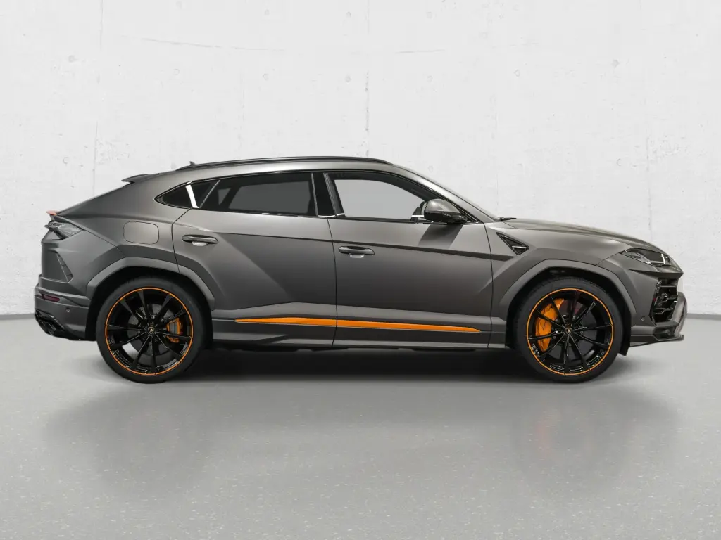 Image for 2021 Urus at position 2