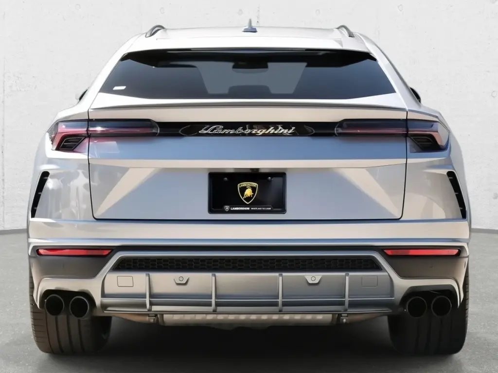Image for 2021 Urus at position 4