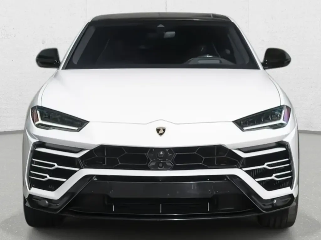Image for 2022 Urus at position 5
