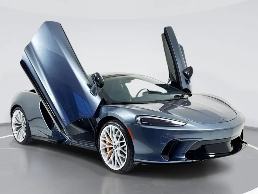 2025 McLaren GTS