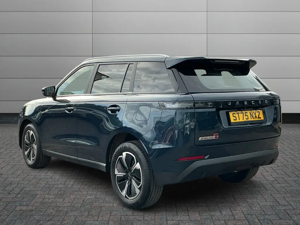 Image for 2025 JAECOO 5 Luxury Petrol at position 2